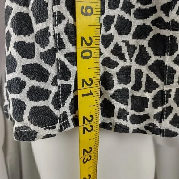 Kim Rogers Petite 100% Linen Black White Pattern Button Down Shirt Size PS - Picture 6 of 11